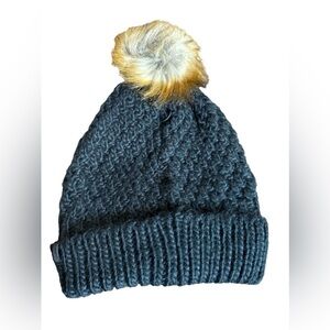 Eddie Bauer Black Cabin Knit Pom Beanie Women's One Size NWT
